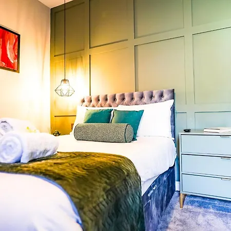 The City Centre Studios - Peterborough - Contractor Friendly - Free Wifi - Smart Tv - Desk Space - Well Designed - Ideal For Long Work Stays Exterior photo