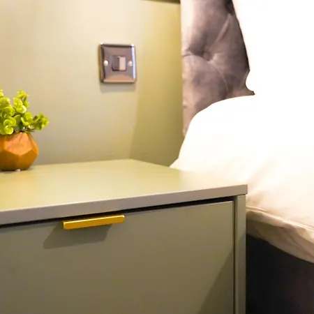 The City Centre Studios - Peterborough - Contractor Friendly - Free Wifi - Smart Tv - Desk Space - Well Designed - Ideal For Long Work Stays Exterior photo