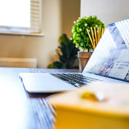 The City Centre Studios - Peterborough - Contractor Friendly - Free Wifi - Smart Tv - Desk Space - Well Designed - Ideal For Long Work Stays Exterior photo