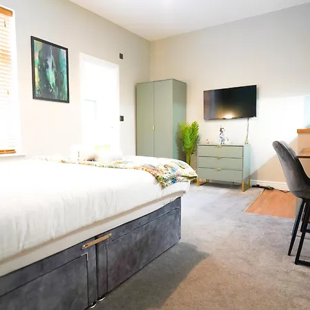 The City Centre Studios - Peterborough - Contractor Friendly - Free Wifi - Smart Tv - Desk Space - Well Designed - Ideal For Long Work Stays Exterior photo
