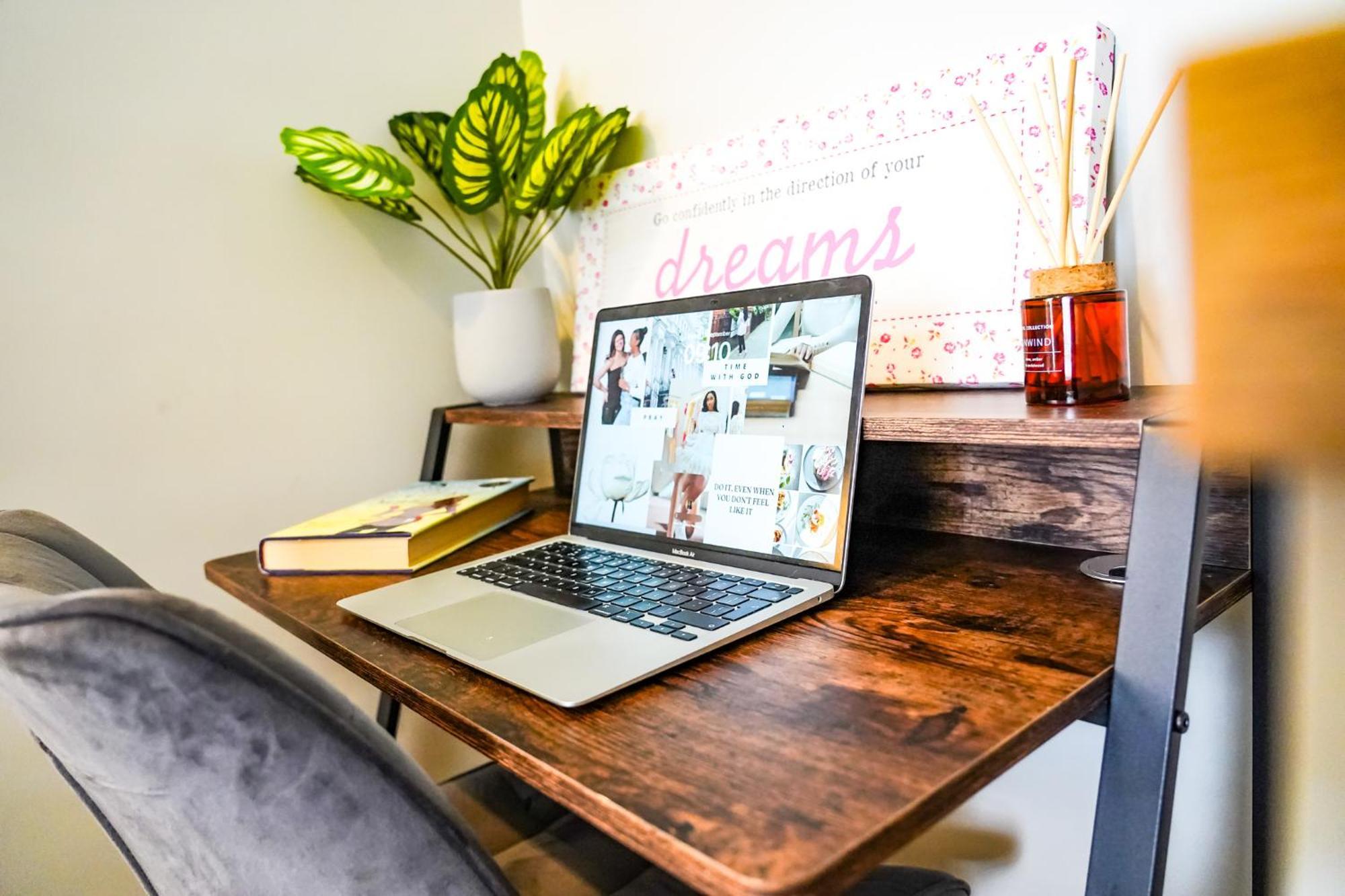 Appartement The Centre - - Contractor Friendly - Free Wifi - Smart Tv - Desk Space - Well Designed - Ideal For Long Work Peterborough