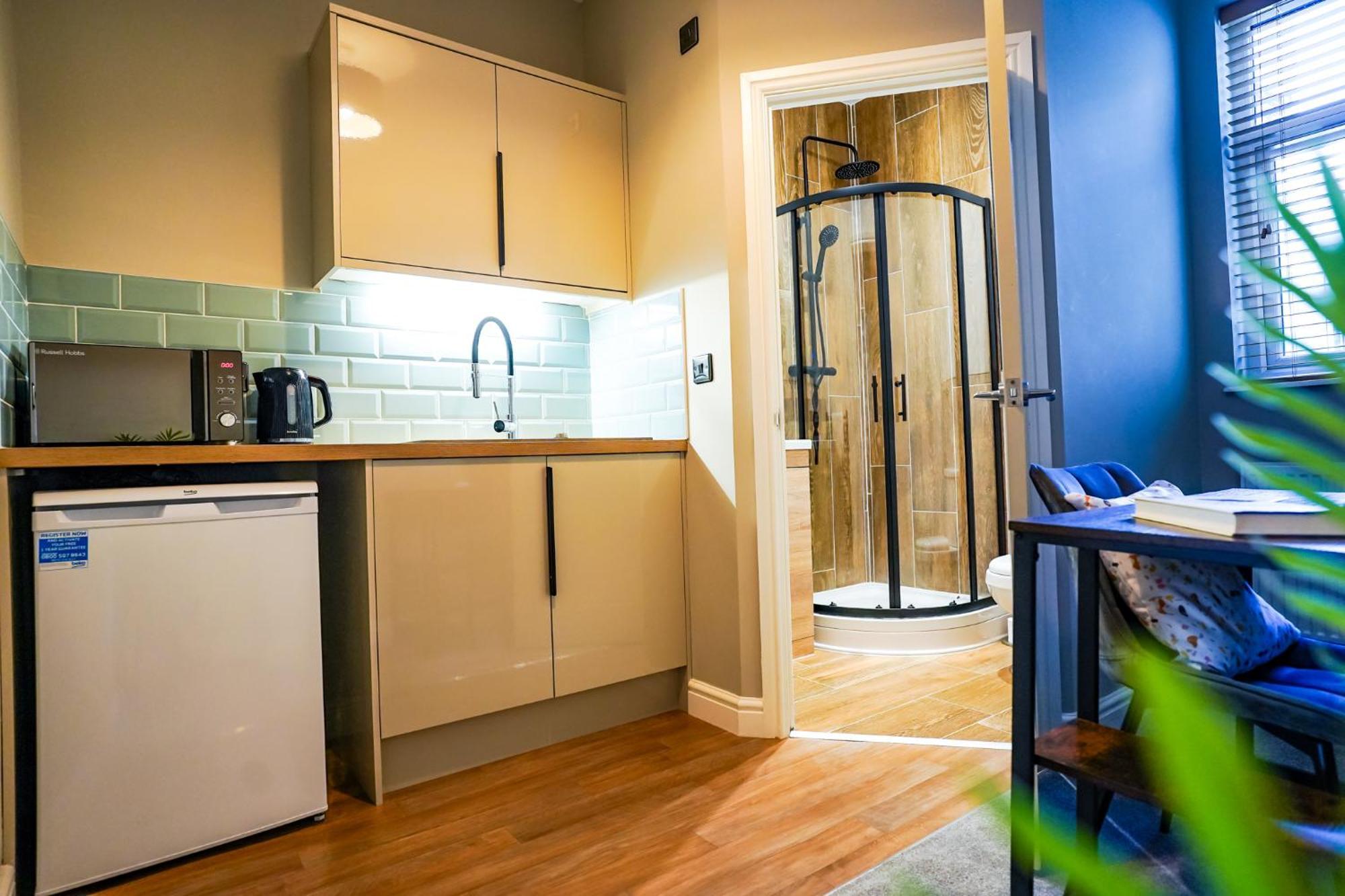 The Centre - - Contractor Friendly - Free Wifi - Smart Tv - Desk Space - Well Designed - Ideal For Long Work Appartement