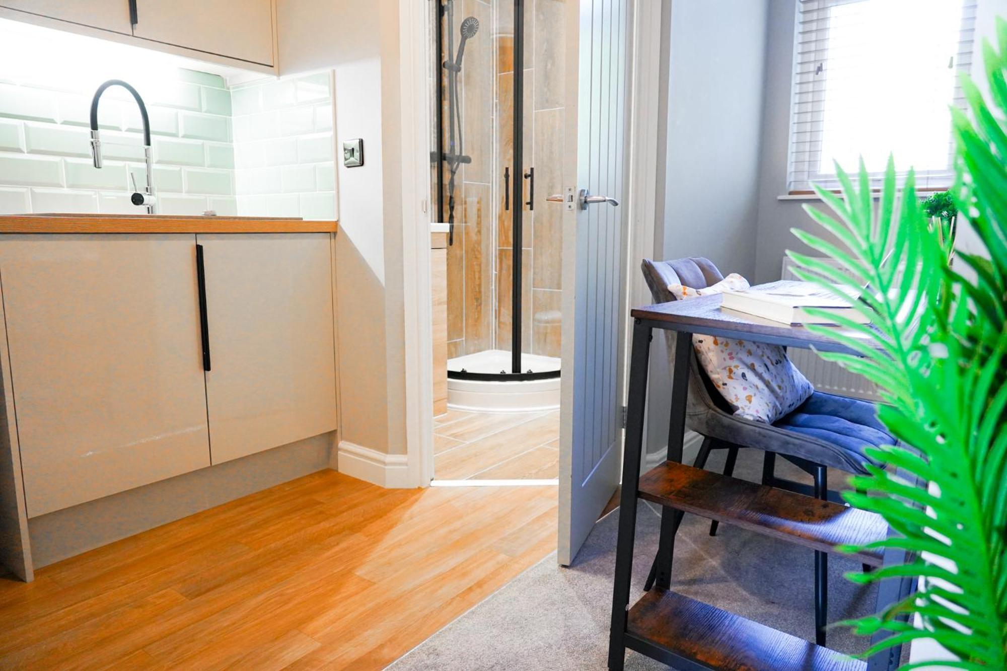 Appartement The Centre - - Contractor Friendly - Free Wifi - Smart Tv - Desk Space - Well Designed - Ideal For Long Work Peterborough